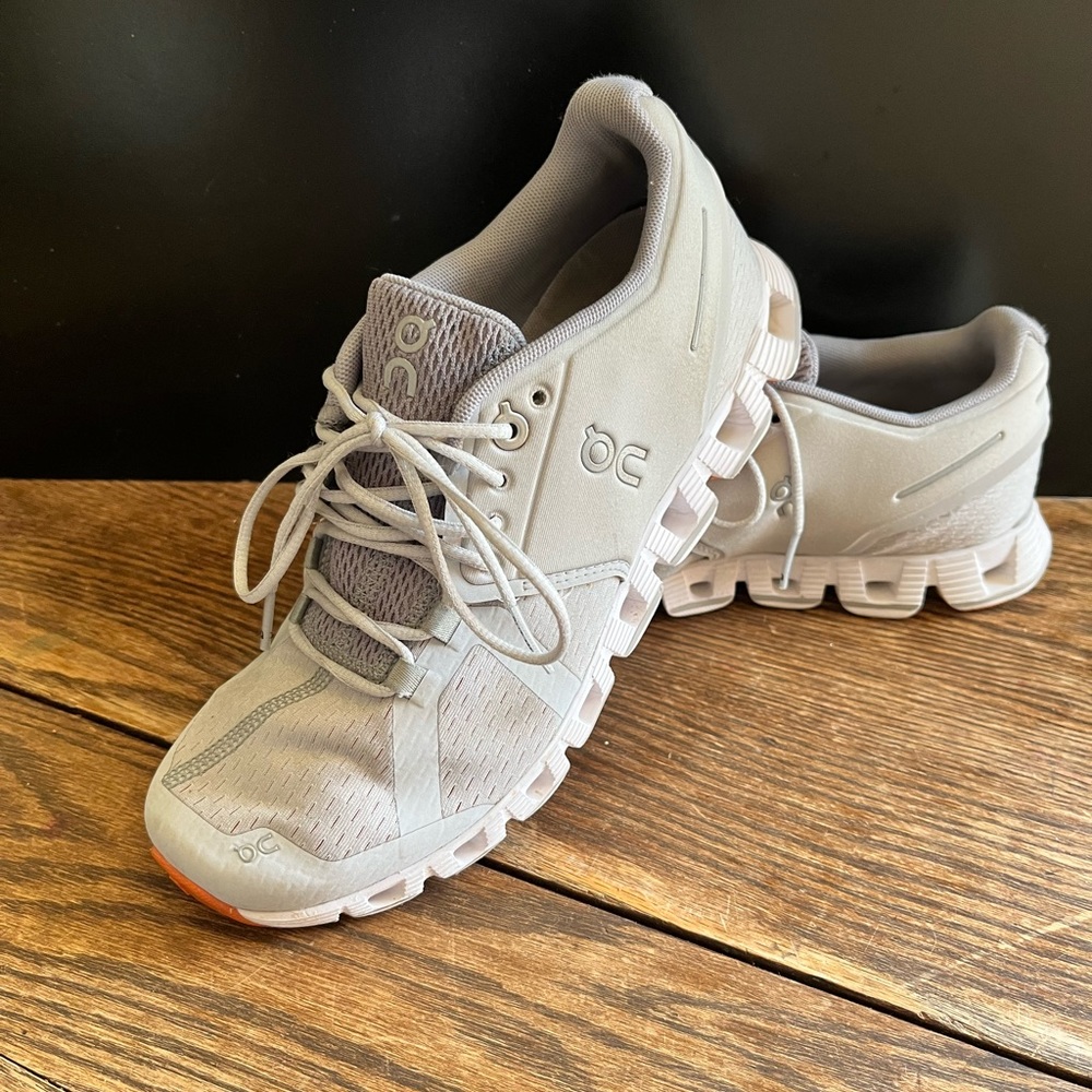 ON Running Shoes